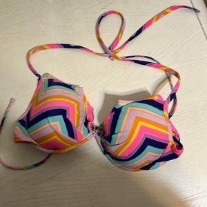 Victoria’s Secret bikini top